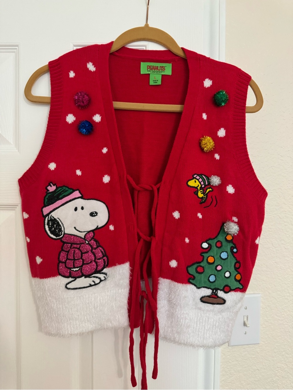 Peanuts Christmas Sweater Vest Snoopy